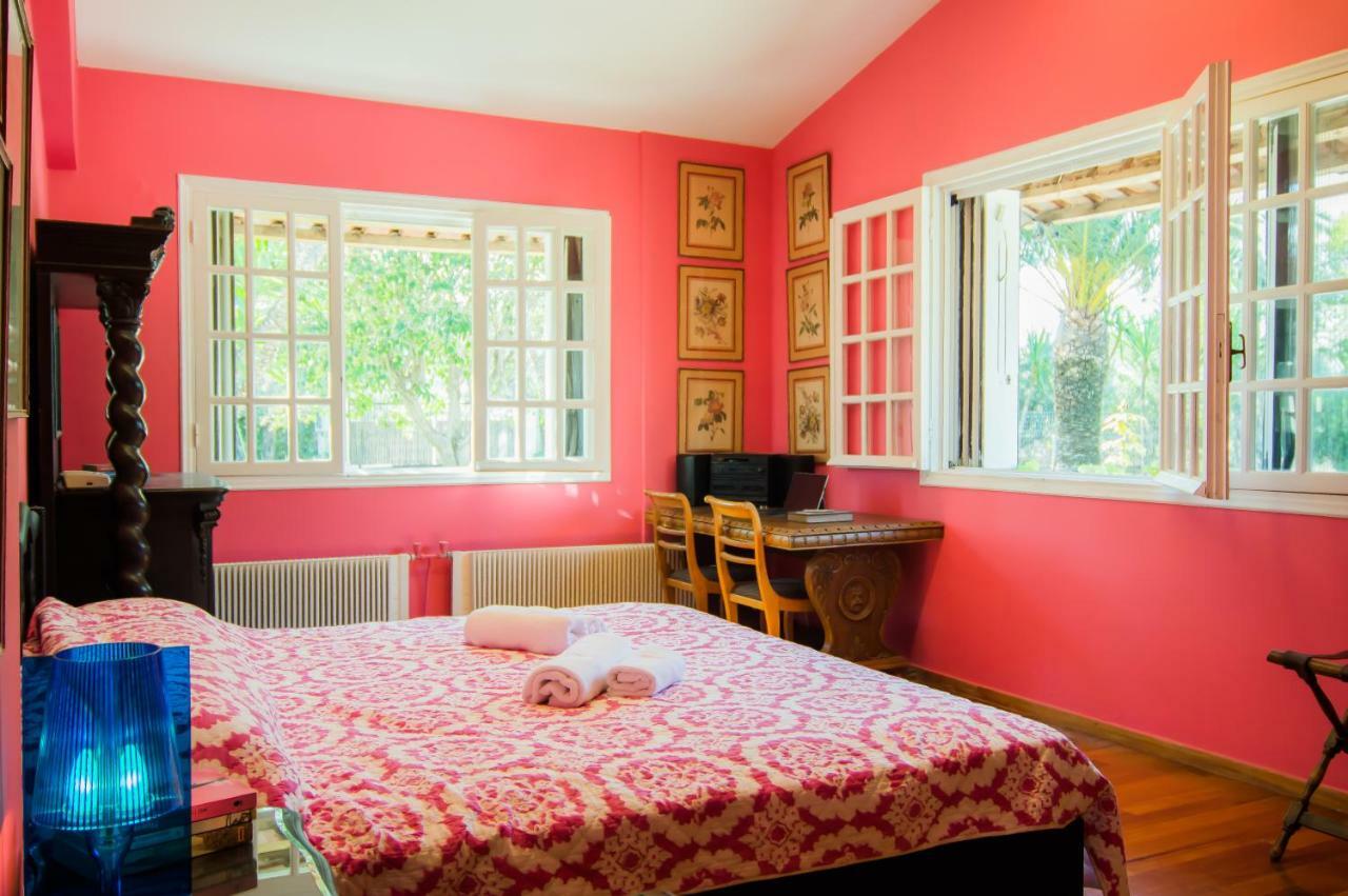 Country Villa Peloponnese With Tennis Court And Pool Zevgolateíon Exterior foto